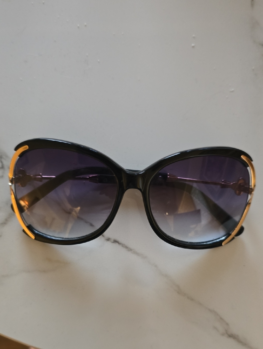 Women's Black Sunglasses with Gradient Purple Lenses